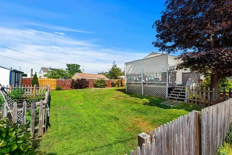 $925,000 | 14 Overlook Street, Newburyport, MA 01950