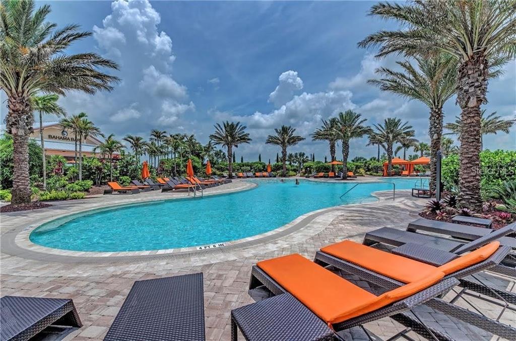 13725 Messina Loop, Unit 201 Bradenton, FL 34211 - Photo 28 of 39 an outdoor space with furniture