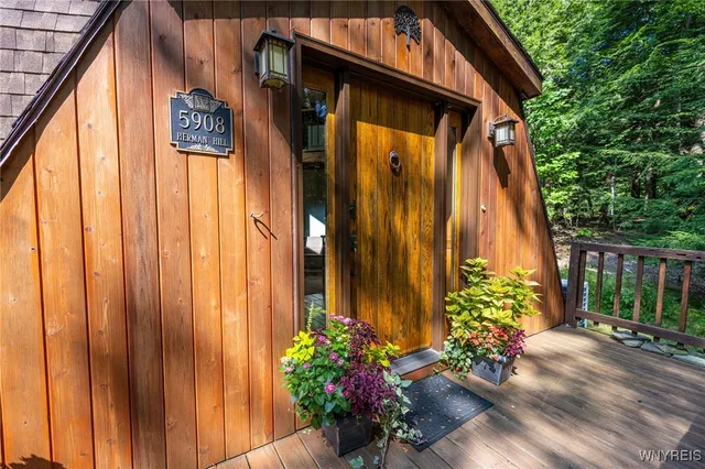 $560,000 | 5908 Herman Hill Road, Boston, NY 14127