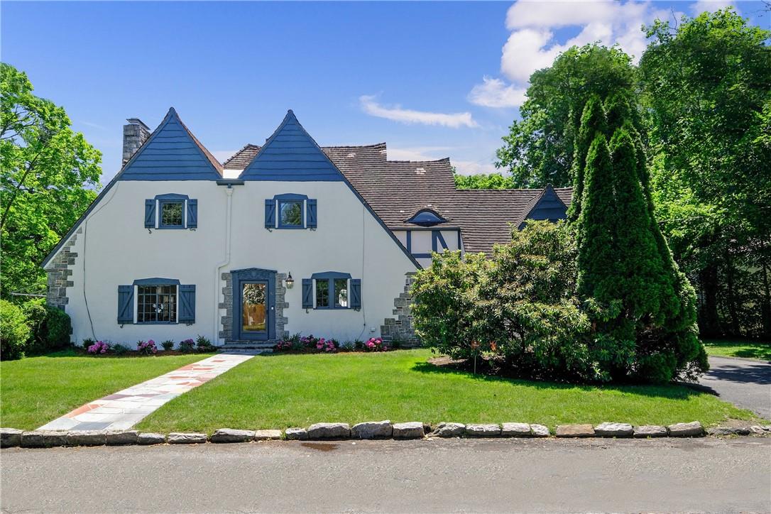 Welcome to 42 Graham Road!
