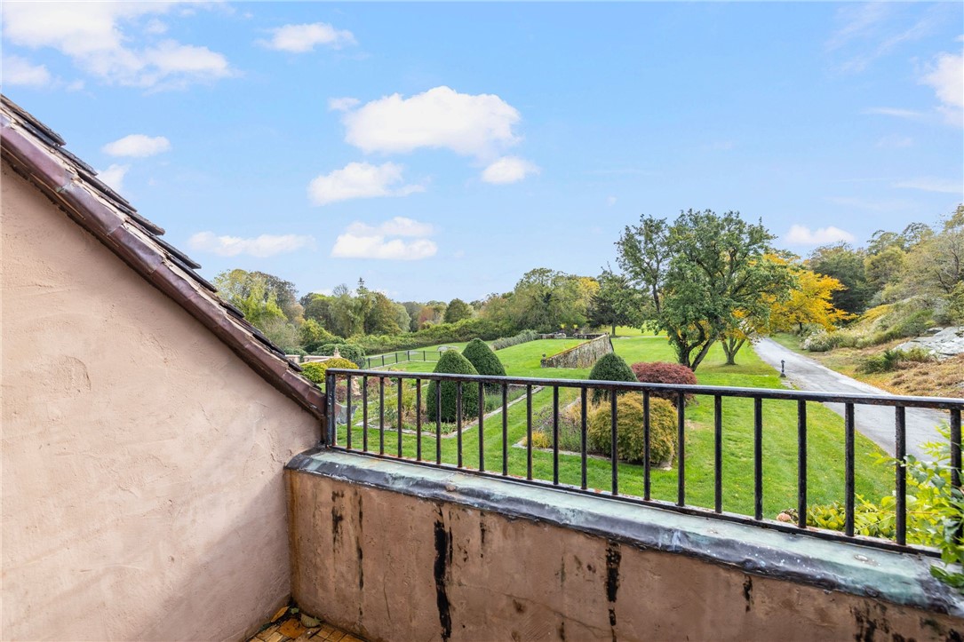 216 Gray Craig Road, Unit COTTAGE Middletown, RI 02842 - Photo 12 of 23