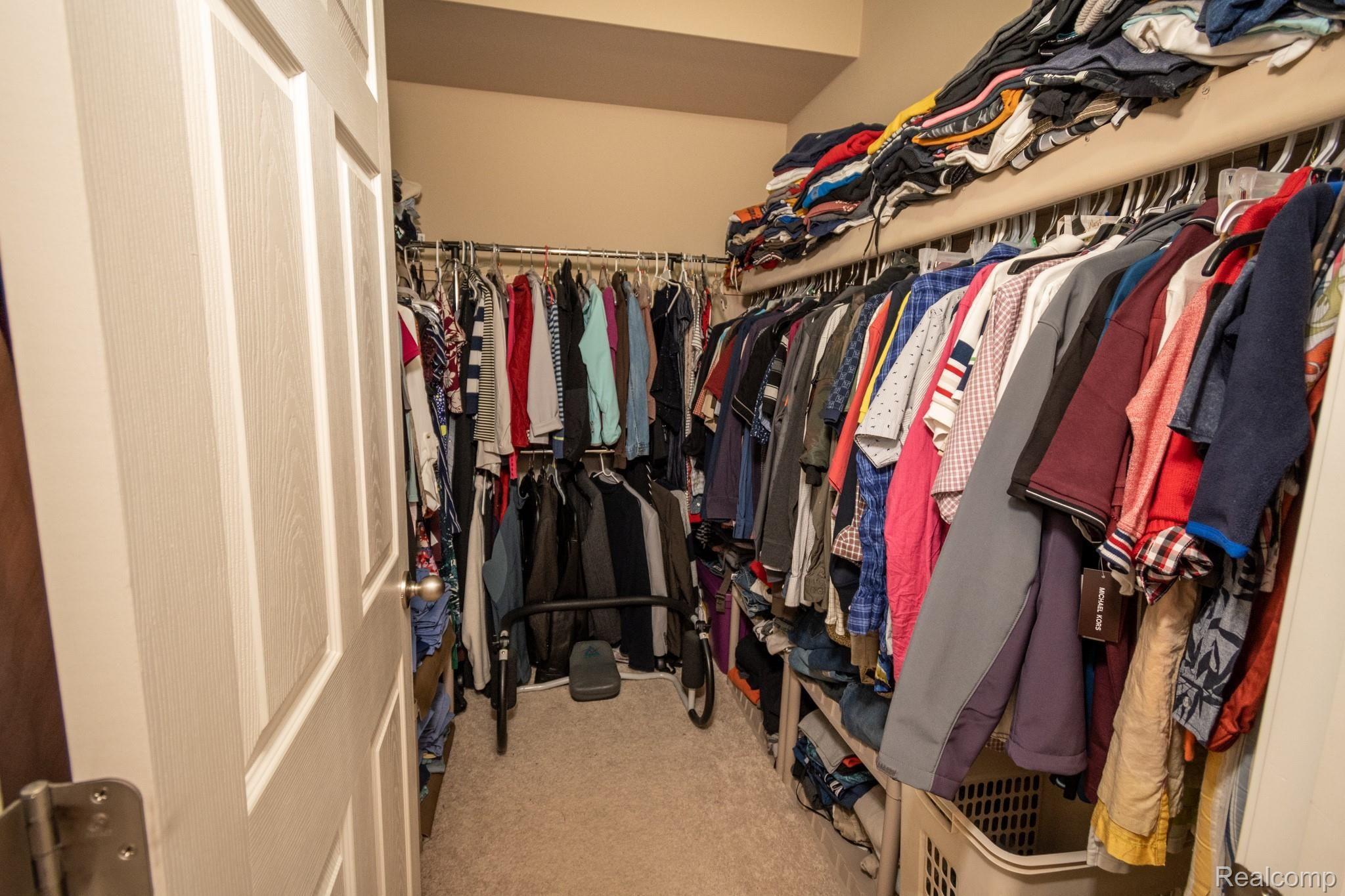 16411 Moore Park Road Macomb, MI 48044 - Photo 25 of 57 20200520-DSC_2052.jpg