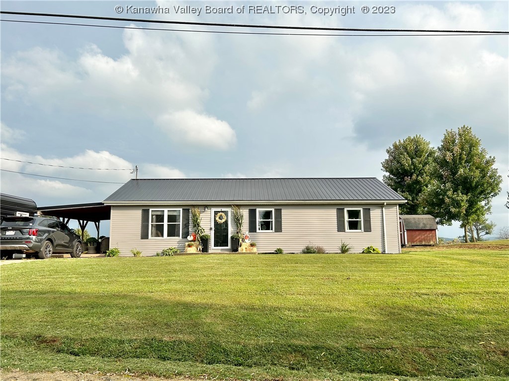 278 King Road Evans, WV 25241 - Photo 3 of 20 Gallery Image 3