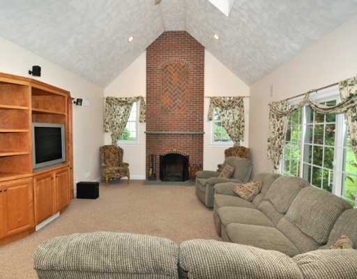 2982 Diamond Hill Road Cumberland, RI 02864 - Photo 2 of 12 Den/Family/Great Room.