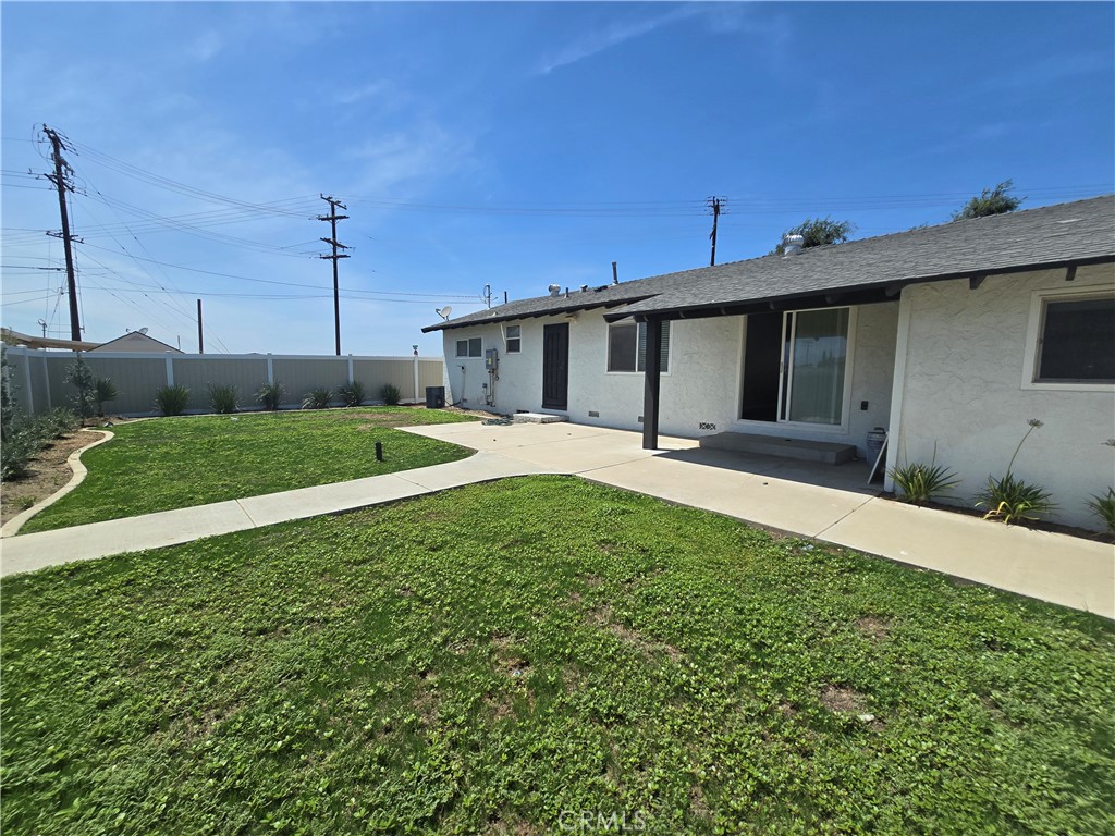 876 River Drive Norco, CA 92860 - Photo 21 of 22 a house view with a backyard space