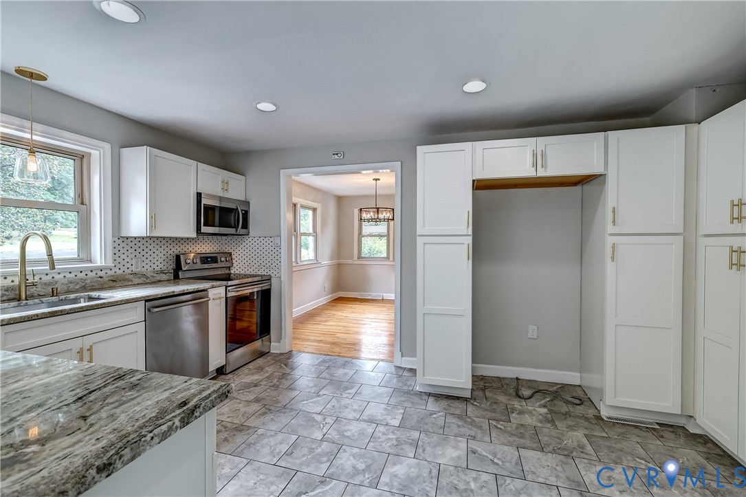 8309 Lansdowne Road Henrico, VA 23229 - Photo 16 of 43