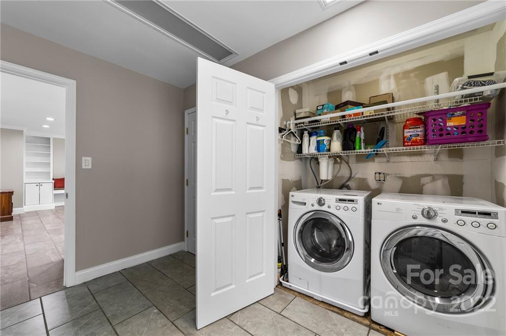 12901 Hamilton Road Charlotte, NC 28273 - Photo 13 of 32 Gallery Image 13