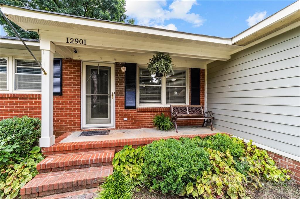 12901 Hamilton Road Charlotte, NC 28273 - Photo 2 of 32 Gallery Image 2