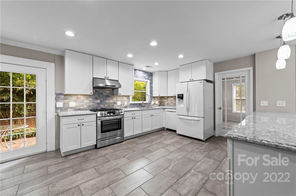 12901 Hamilton Road Charlotte, NC 28273 - Photo 6 of 32 Gallery Image 6