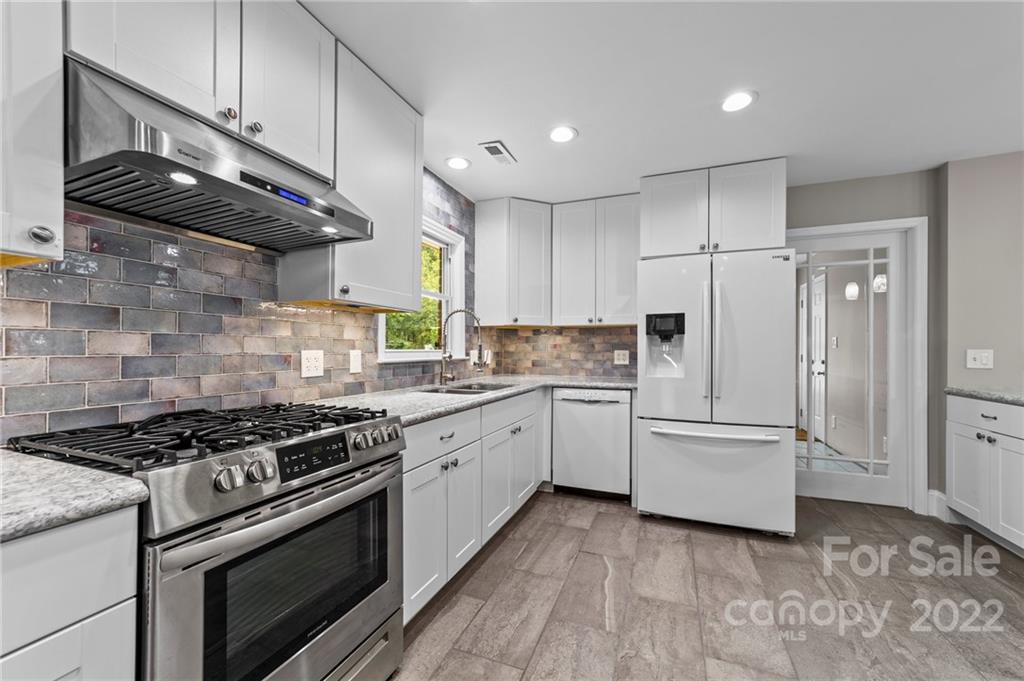 12901 Hamilton Road Charlotte, NC 28273 - Photo 7 of 32 Gallery Image 7
