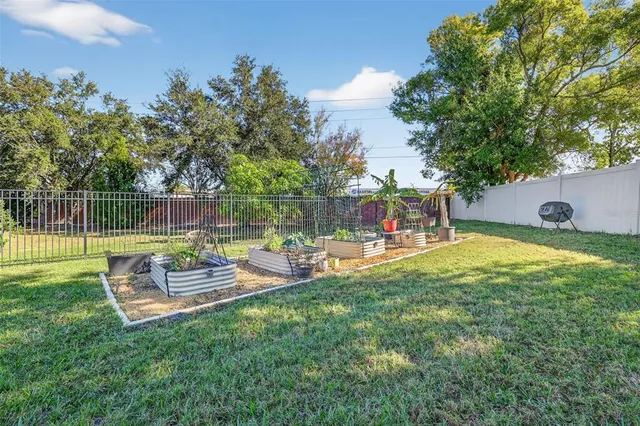 $949,900 | 14282 Creekbed Circle, Winter Garden, FL 34787