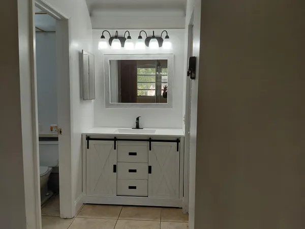 $1,800 | 6850 Royal Palm Boulevard, Unit 211G, Margate, FL 33063