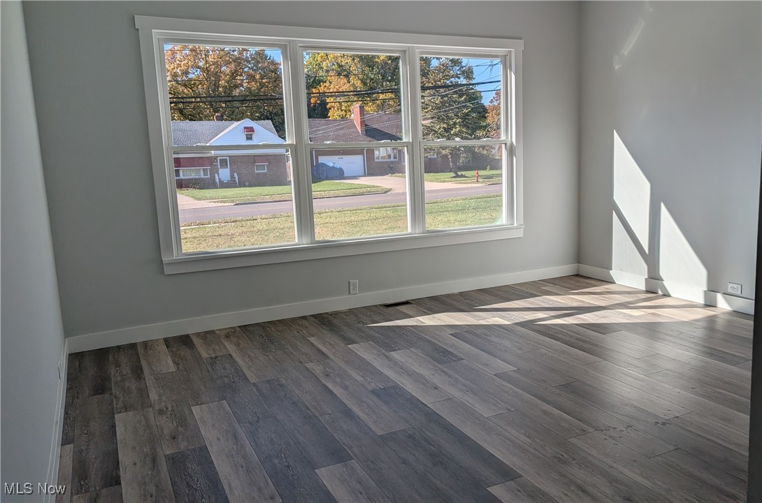 6089 Dunham Road Maple Heights, OH 44137 - Photo 4 of 40 Living room with new windows with lots of sunshine