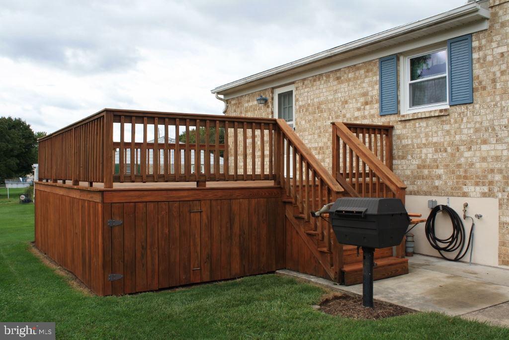 1760 Topaz Road York, PA 17408 - Photo 11 of 14 Gallery Image 11