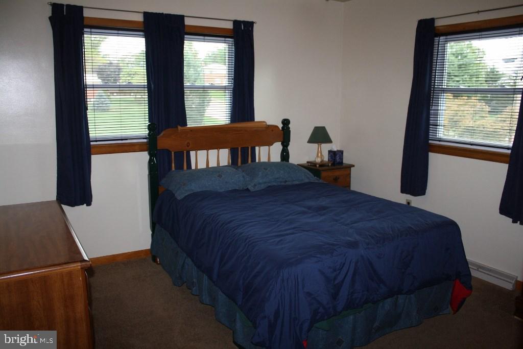 1760 Topaz Road York, PA 17408 - Photo 7 of 14 Gallery Image 7