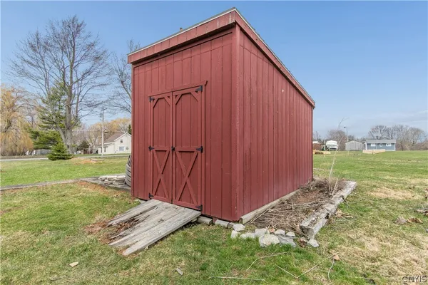 $195,000 | 316 Centre Street, Cape Vincent, NY 13618