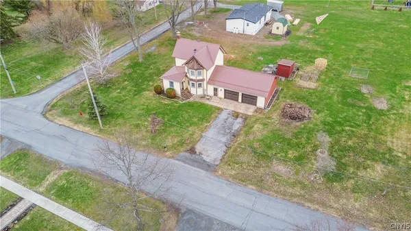 $195,000 | 316 Centre Street, Cape Vincent, NY 13618