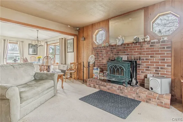 $195,000 | 316 Centre Street, Cape Vincent, NY 13618