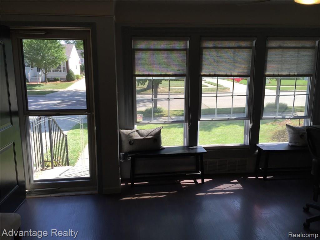 1430 Hampton Road Mount Clemens, MI 48043 - Photo 20 of 41 026.JPG