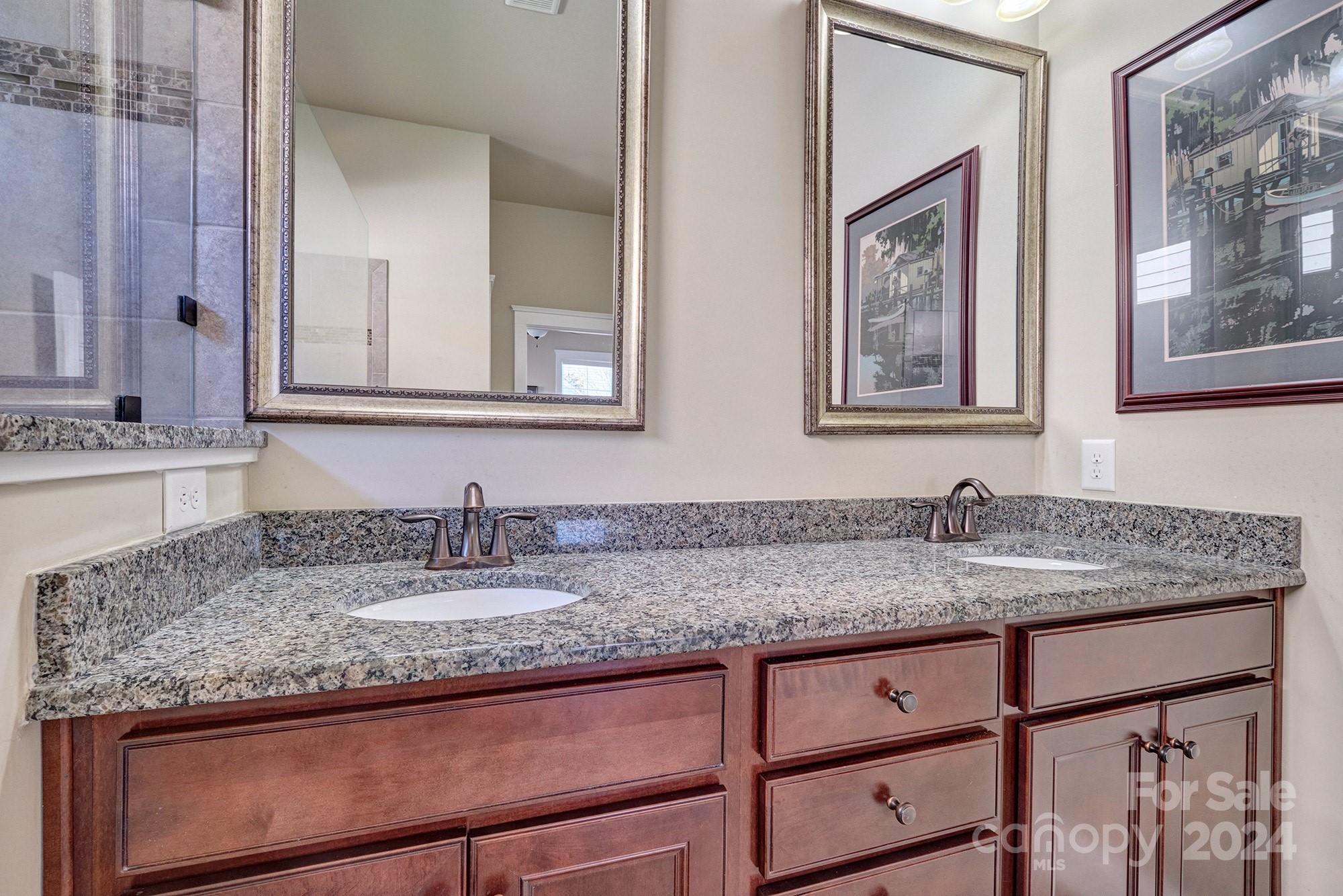 516 Channel Road Lake Wylie, SC 29710 - Photo 25 of 38 Gallery Image 25