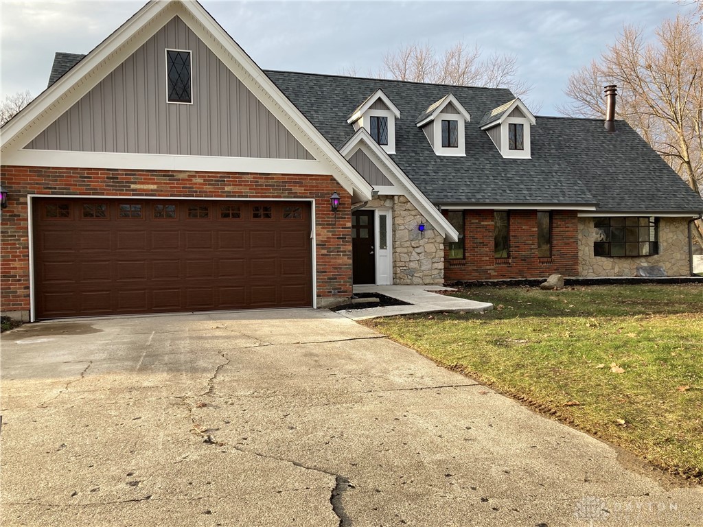 9815 Sheehan Road Centerville, OH 45458 - Photo 1 of 60 Front
