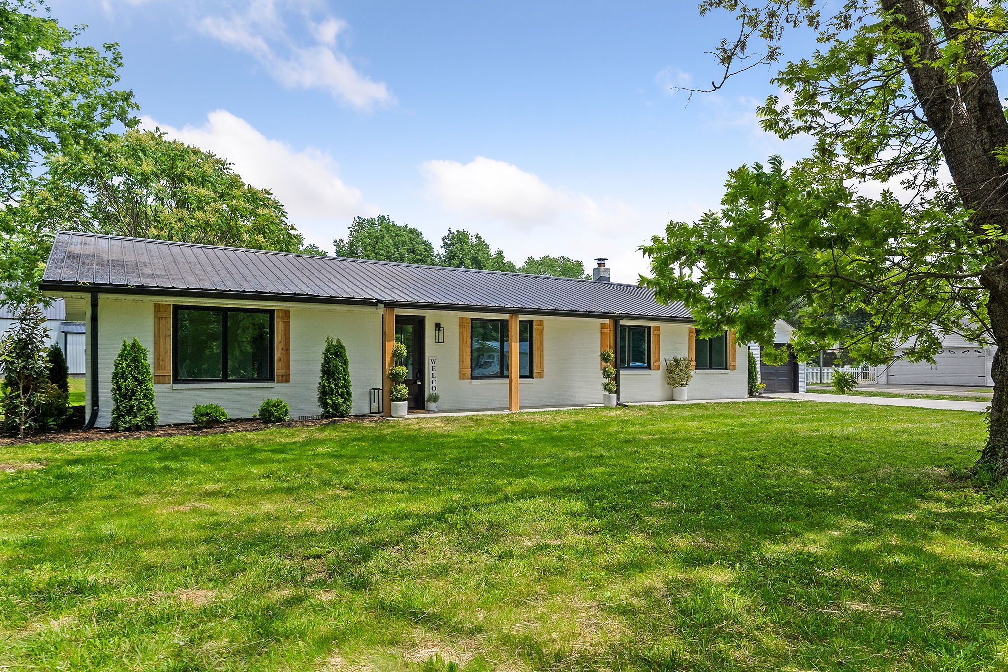 202 East McCormick Rd  