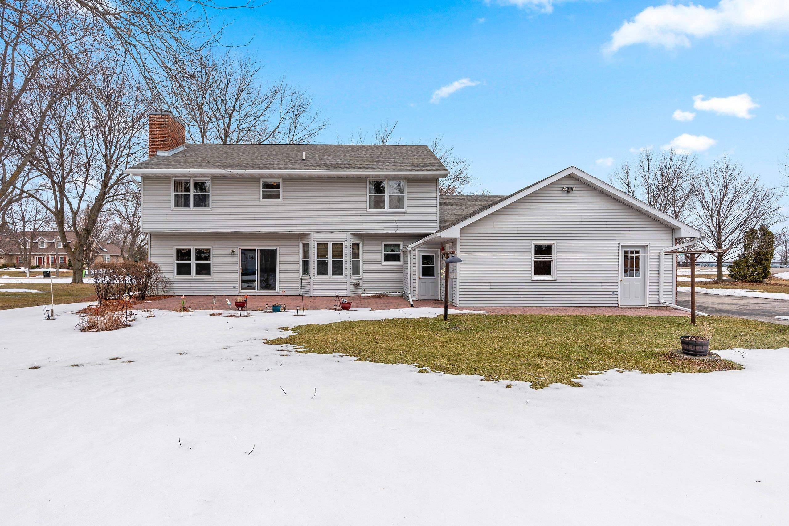 2911 Ridgeway Drive Neenah, WI 54956 - Photo 27 of 28