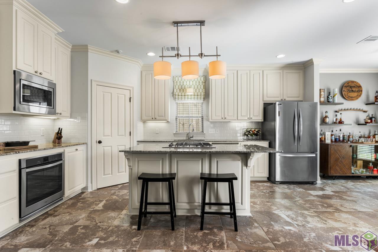 15140 Market E Drive Baton Rouge, LA 70810 - Photo 8 of 21