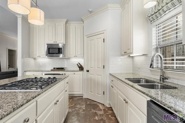 $429,000 | 15140 Market E Drive, Baton Rouge, LA 70810