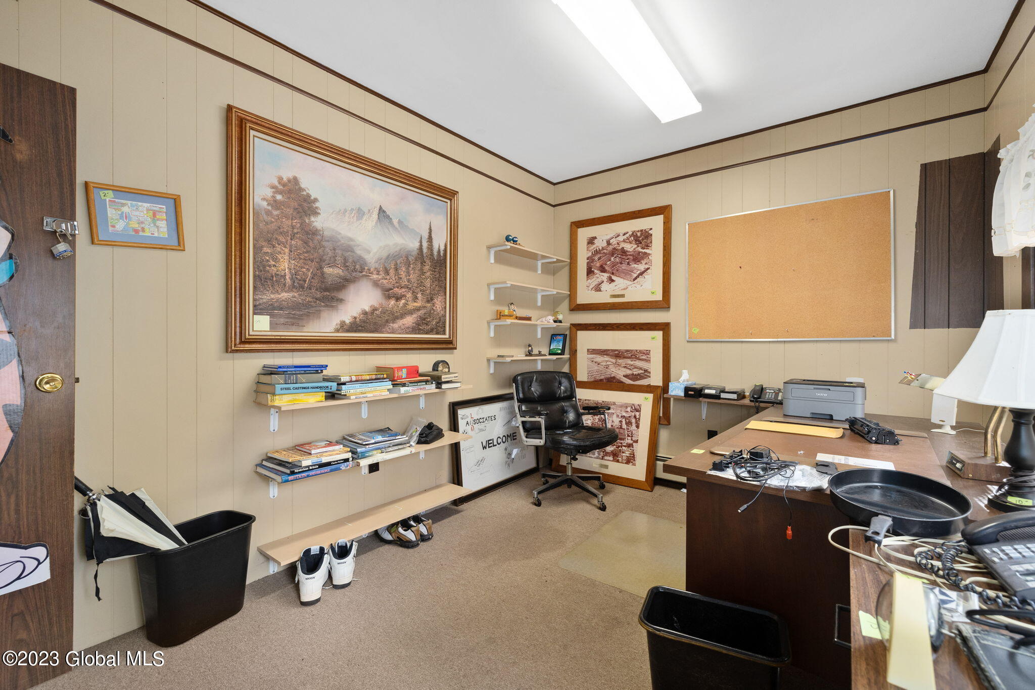 5 Sunset Drive Colonie, NY 12110 - Photo 5 of 32 5-web-or-mls-5SunsetDr_05