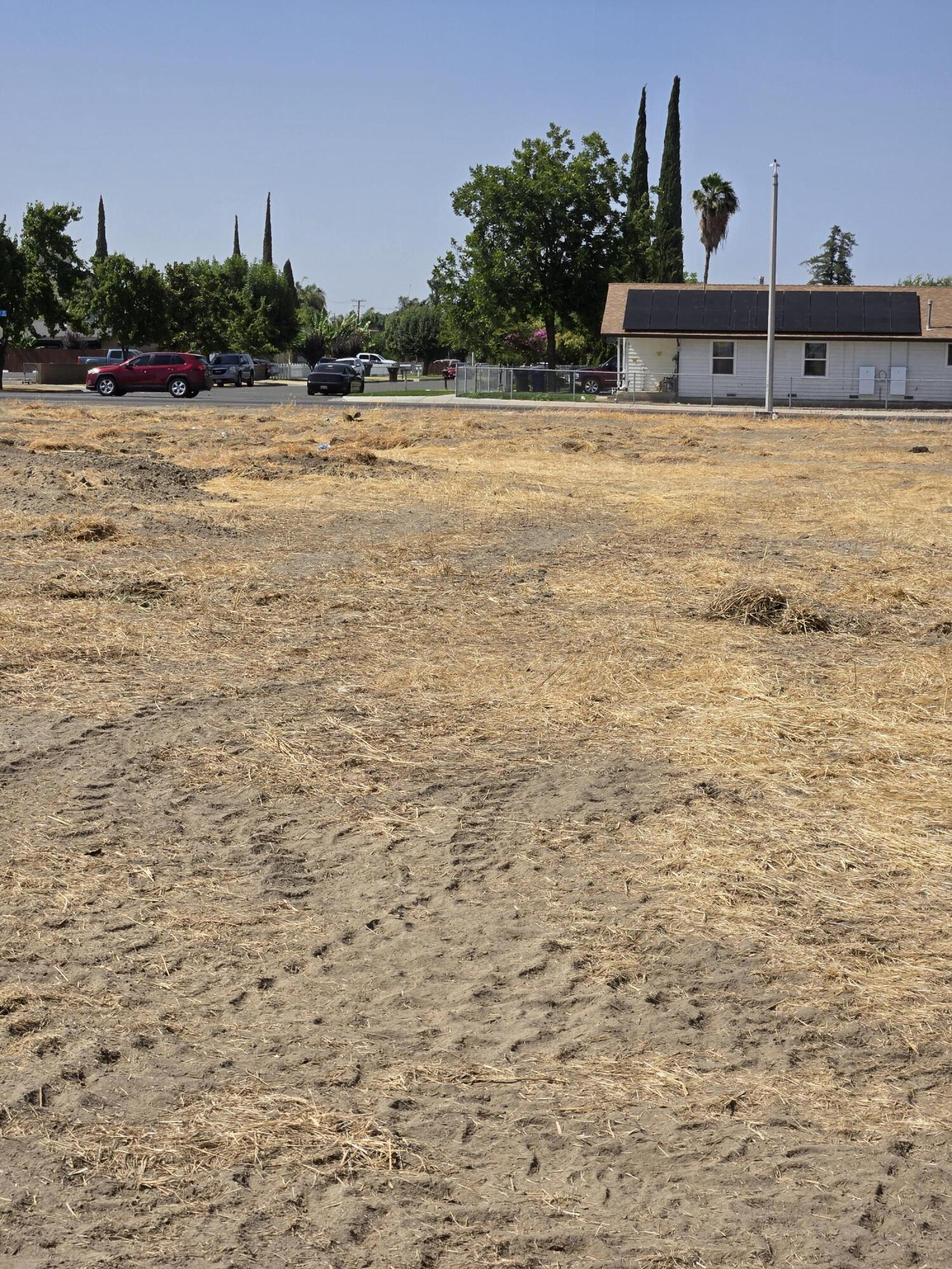 Q Place Tulare, CA 93274 - Photo 7 of 16