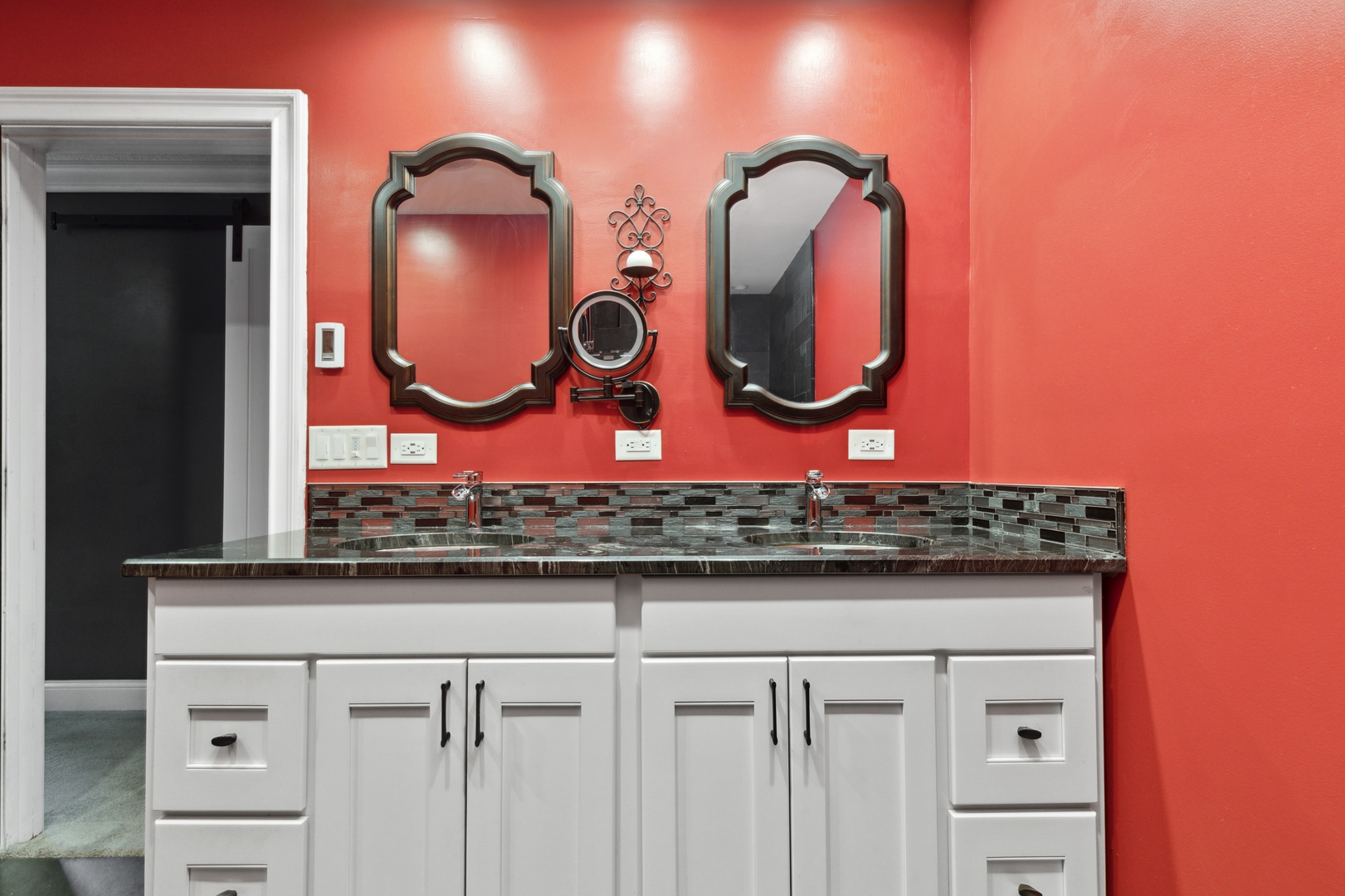 1000 Hollywood Boulevard McHenry, IL 60050 - Photo 8 of 16 a bathroom with a sink and a mirror