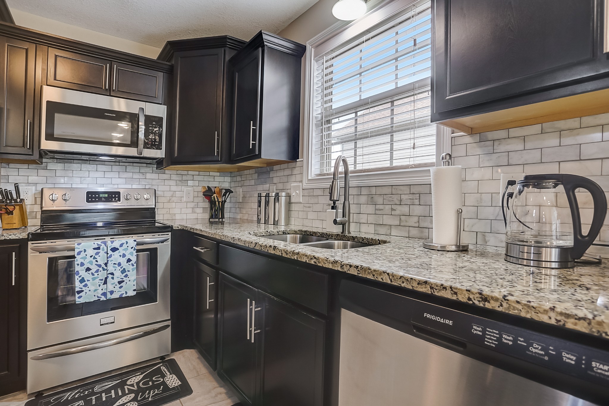 1033 Charles Thomas Road Clarksville, TN 37042 - Photo 17 of 44 Gallery Image 17