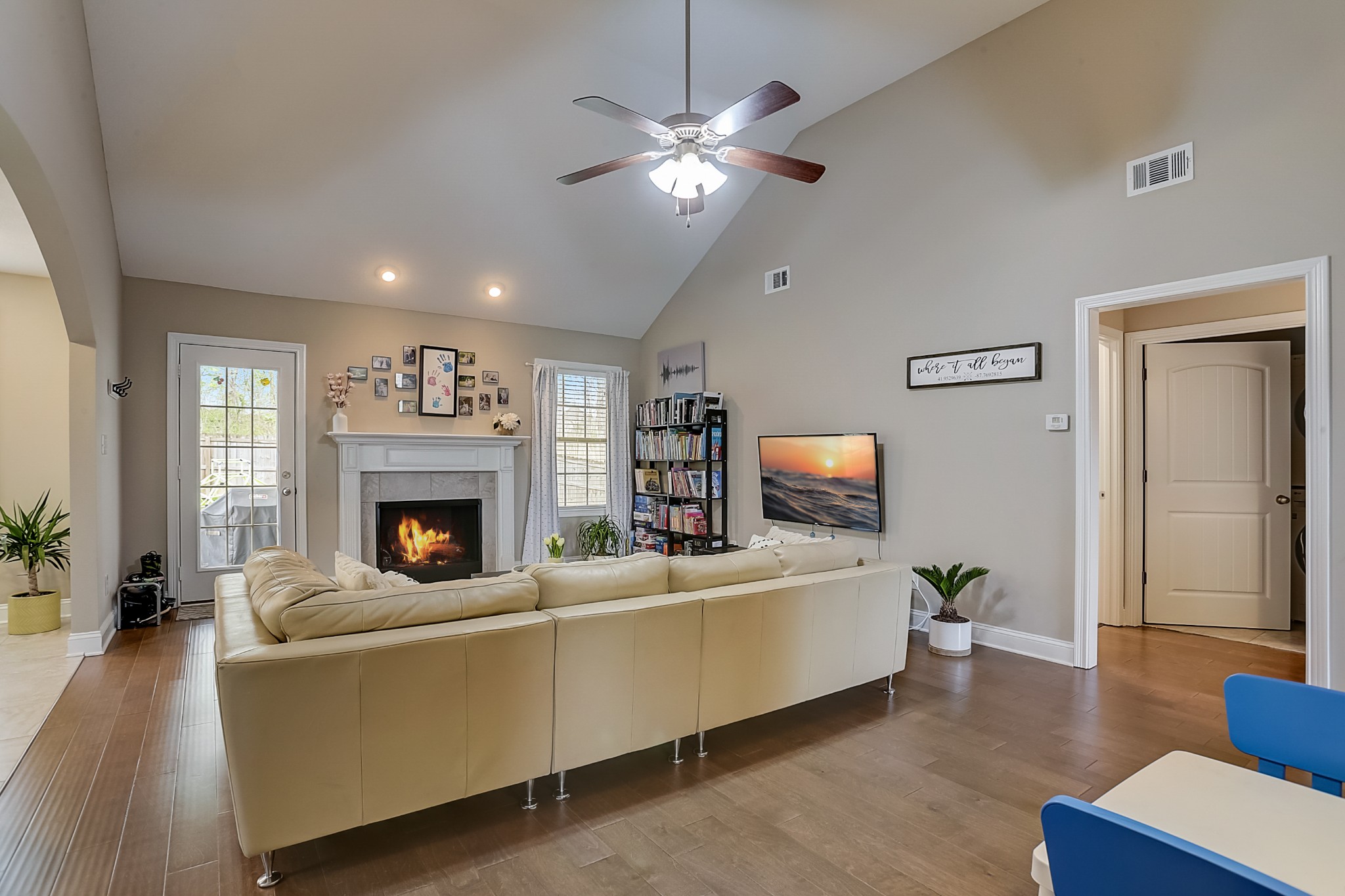 1033 Charles Thomas Road Clarksville, TN 37042 - Photo 8 of 44 Gallery Image 8