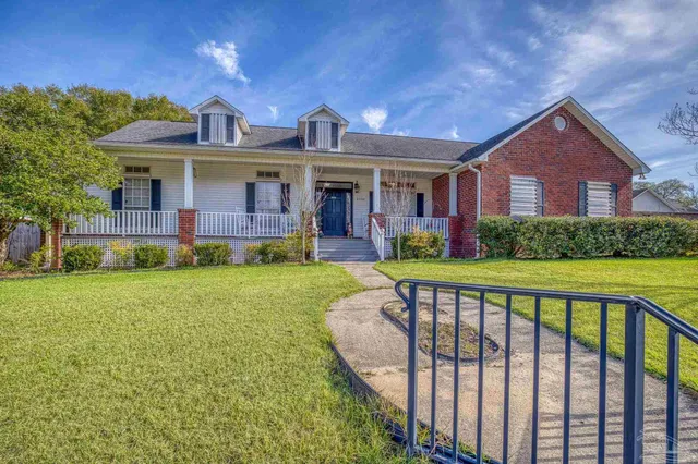 $299,000 | 2100 St Andrews Drive, Cantonment, FL 32533