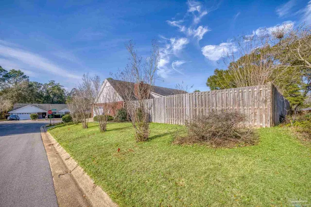 $299,000 | 2100 St Andrews Drive, Cantonment, FL 32533