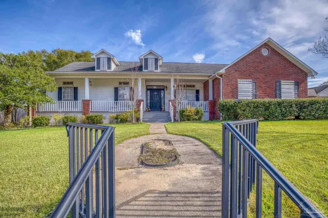 $299,000 | 2100 St Andrews Drive, Cantonment, FL 32533