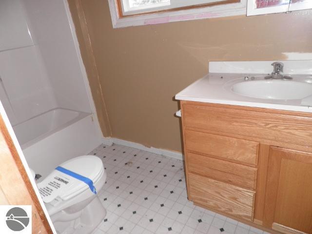 9114 Blackman Road Kingsley, MI 49649 - Photo 7 of 16 1732166-6.JPG