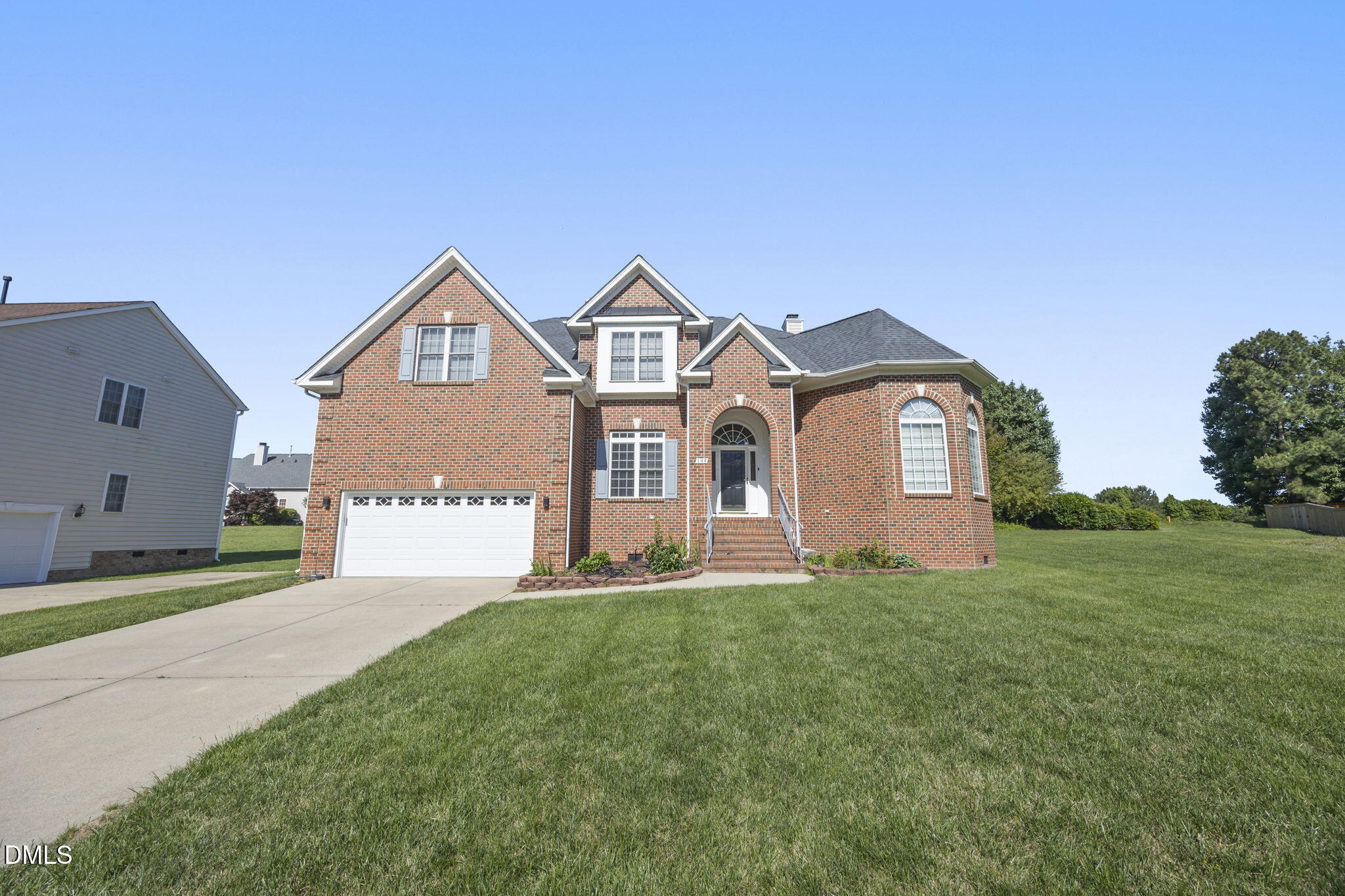 106 Beckford Road Cary, NC 27518 - Photo 6 of 64