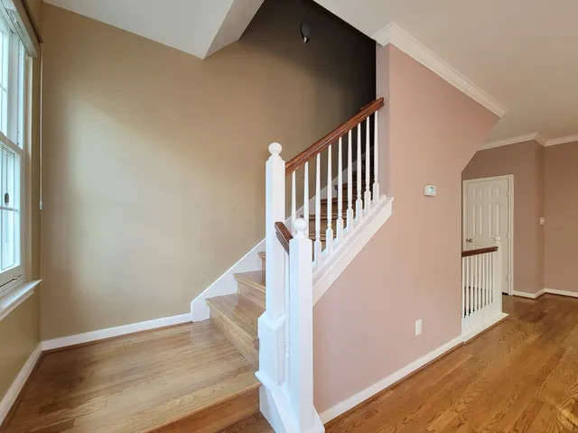 $2,750 | 2208 Taft Street, Houston, TX 77006