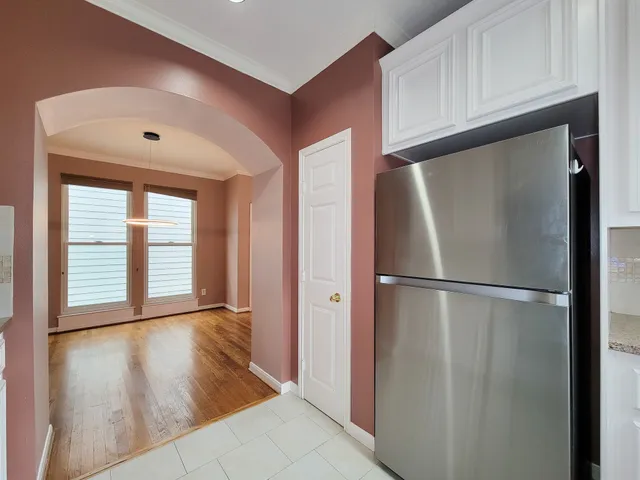 $2,750 | 2208 Taft Street, Houston, TX 77006