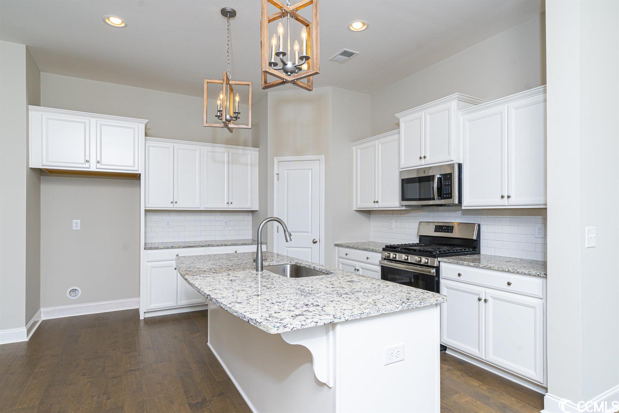 430 Bumble Circle Murrells Inlet, SC 29576 - Photo 16 of 20 Gallery Image 16