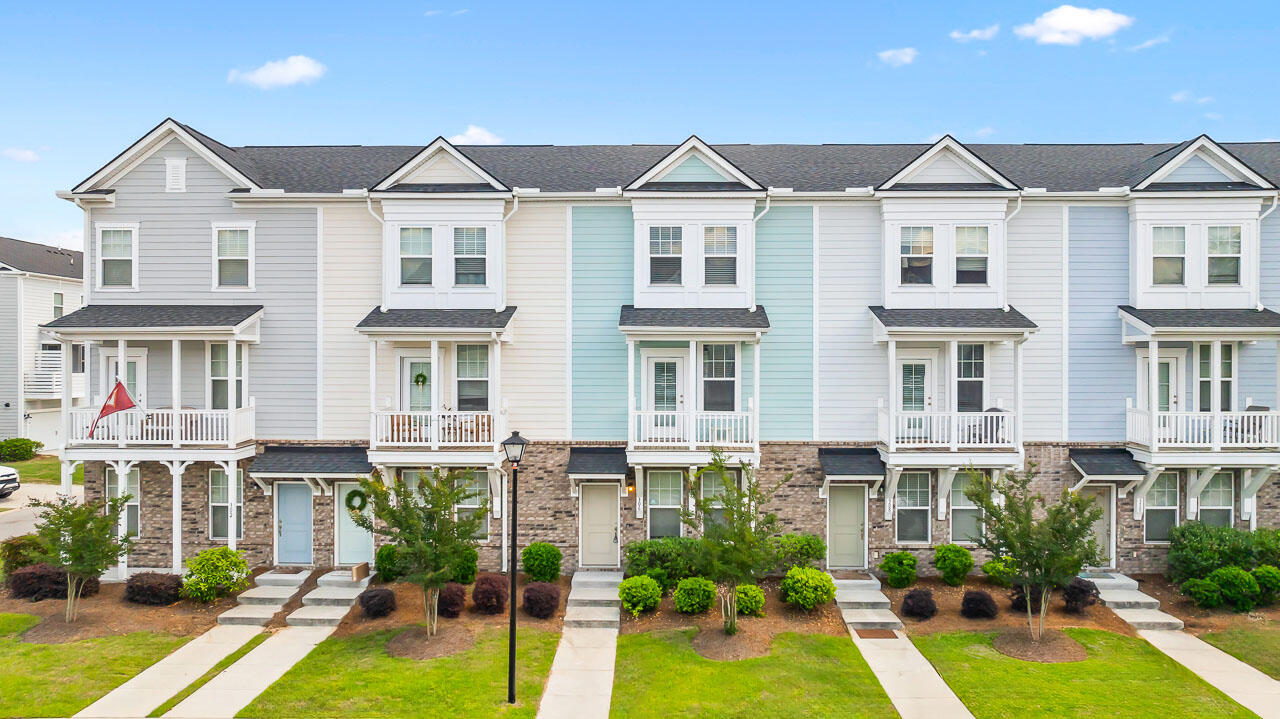 306 Pathfinder Way Charleston, SC 29492 - Photo 2 of 52 306 Pathfinder_1