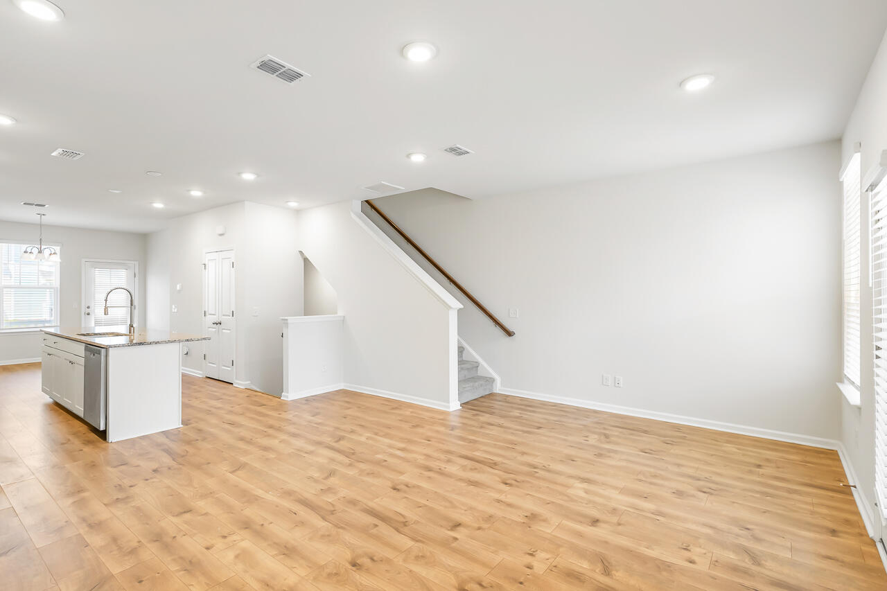 306 Pathfinder Way Charleston, SC 29492 - Photo 28 of 52 306 Pathfinder_23