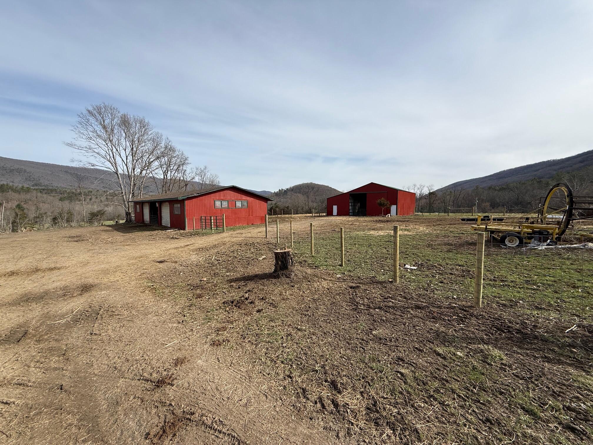 9210 Potts Creek Road Covington, VA 24426 - Photo 7 of 32 IMG_3732