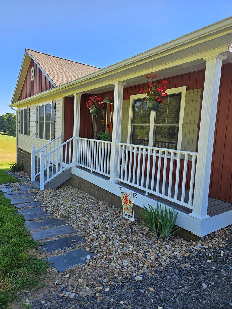 917 Breezy Ridge Road Woodlawn, VA 24381 - Photo 4 of 49 Gallery Image 4