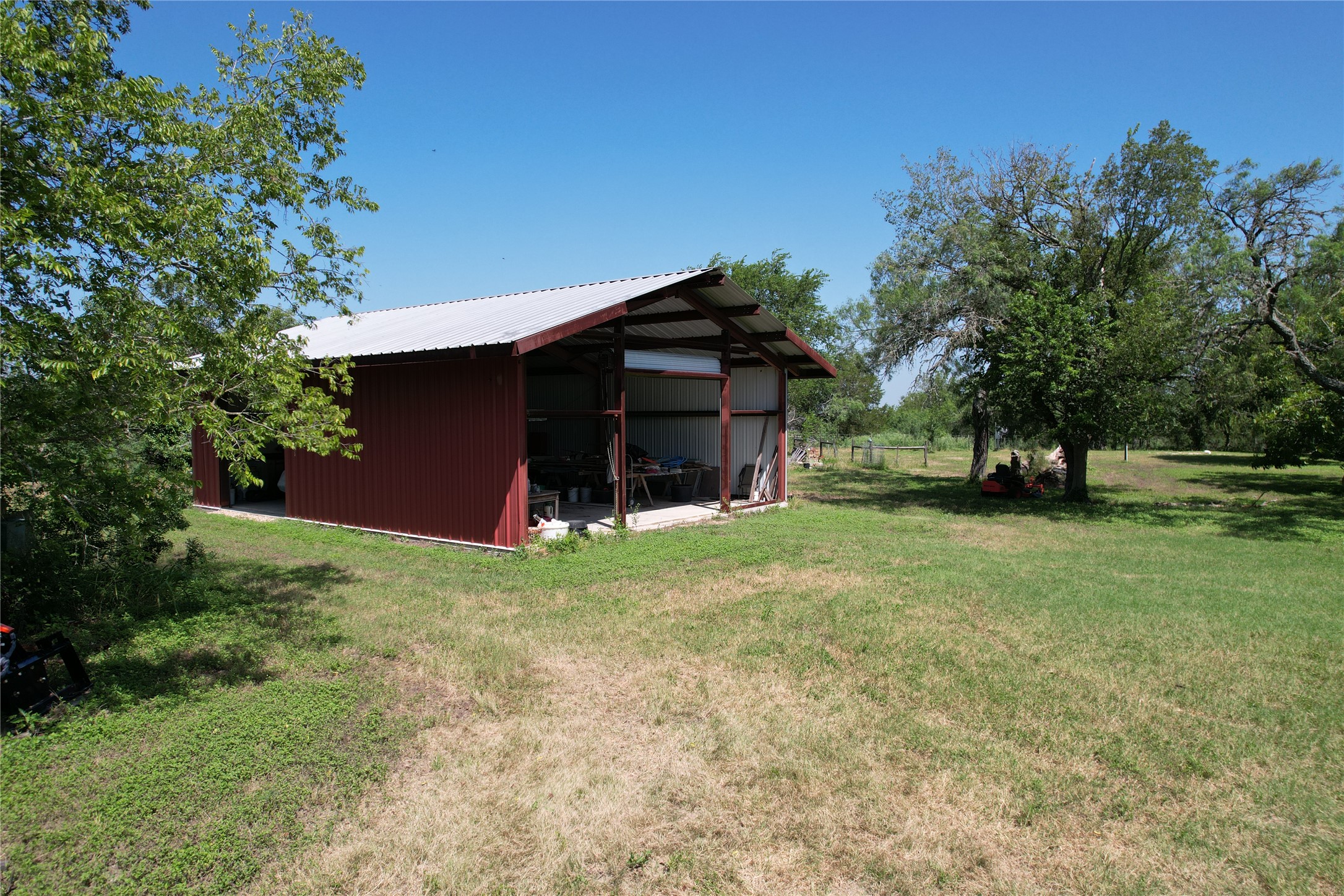 14650 Graef Road Buda, TX 78610 - Photo 12 of 30 Gallery Image 12