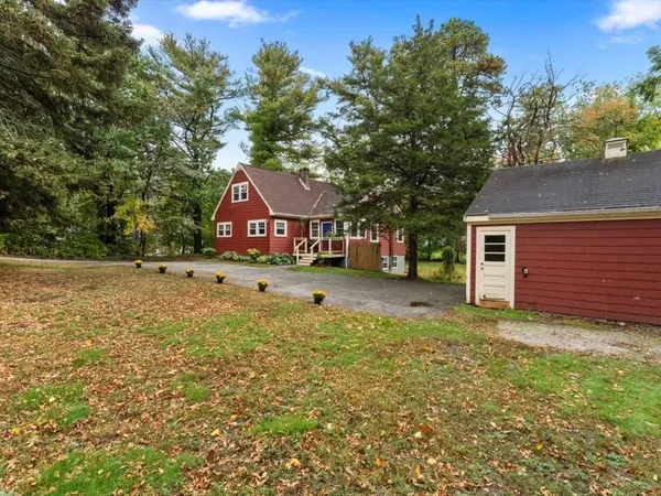 $870,000 | 290 East Street, Westwood, MA 02090