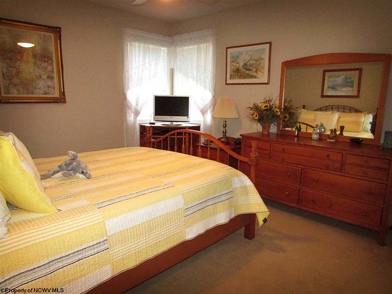 1249 Kings Road Morgantown, WV 26508 - Photo 15 of 20 Gallery Image 15