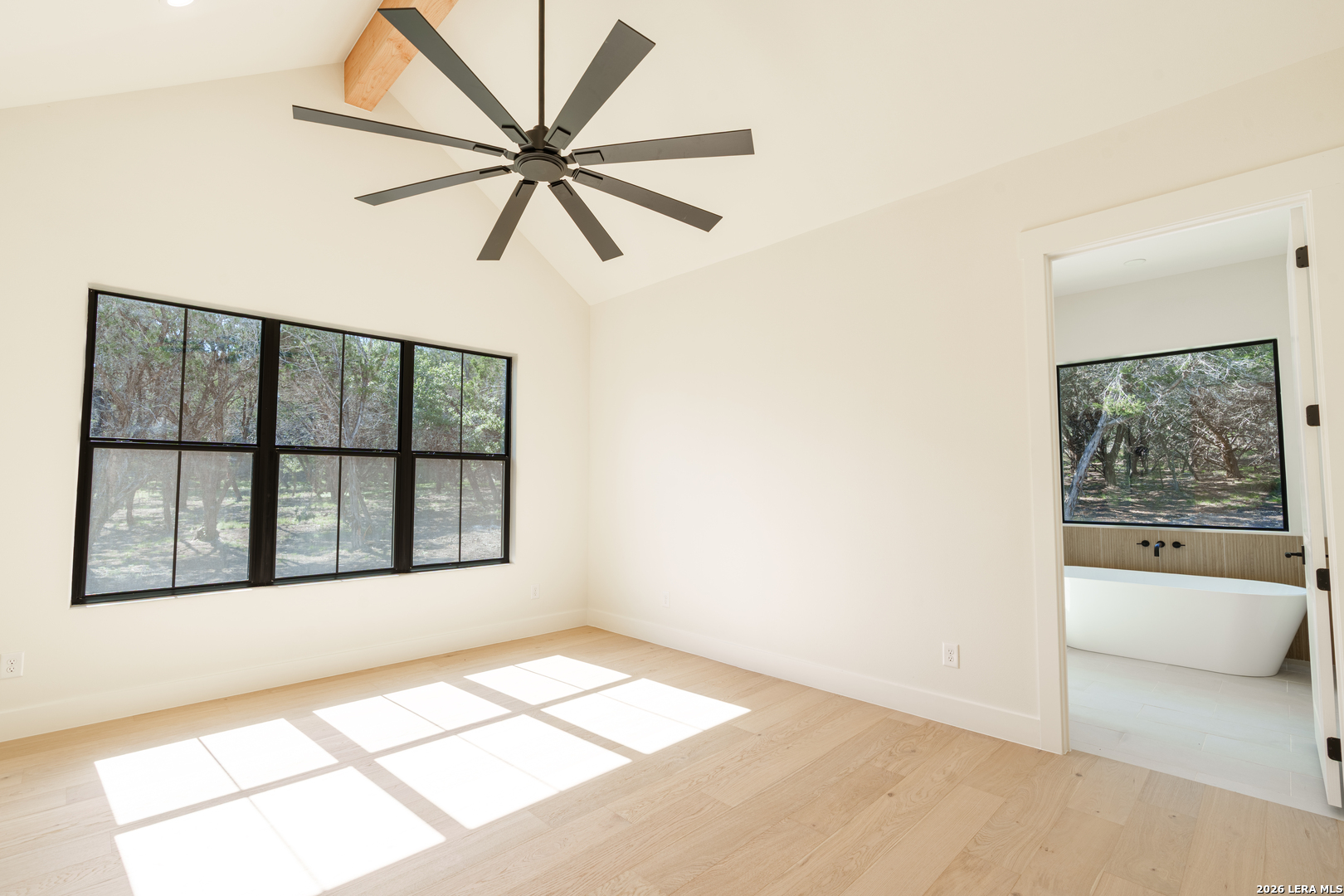 129 Aermotor Lane Boerne, TX 78006 - Photo 12 of 25
